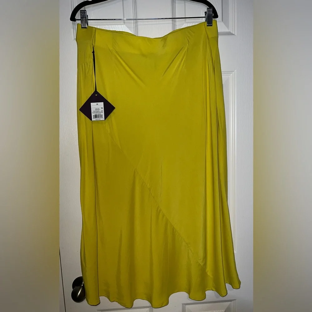 ☀️ NWT! Yellow Skirt